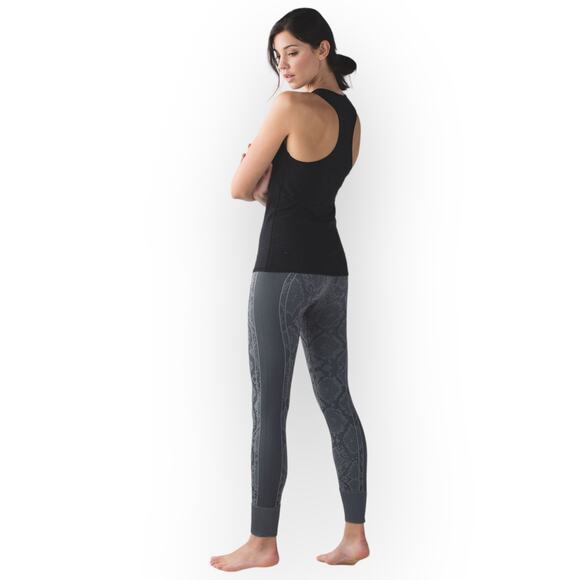 Lululemon Women's Ebb To Street Pant Size 2 Gray Woven Snake W5J77S Seamless - Picture 10 of 10